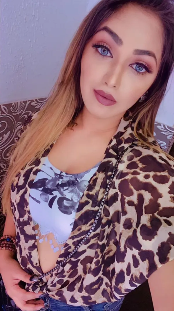 Preeti Avatar Bg