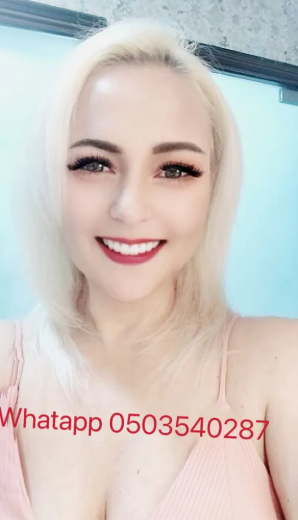 Tina Avatar Bg