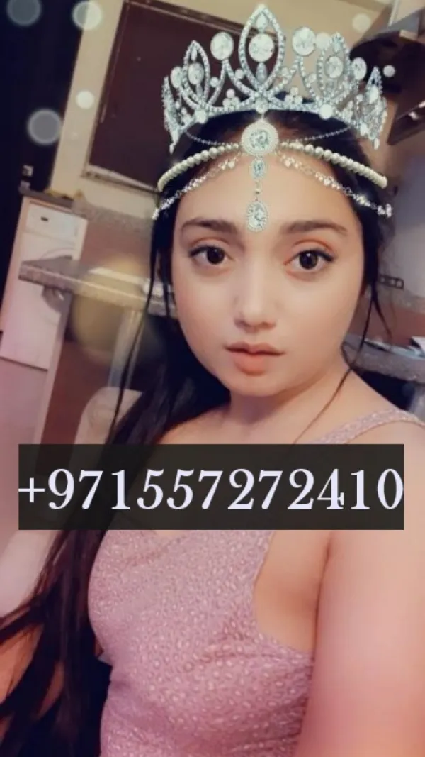 Sana Khan Avatar Bg