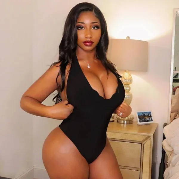 Escortmodels007 Avatar Bg