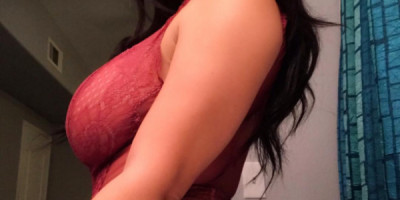 CURVY SEXY AND INDEPENDENT ESCORT IN ABUDHABI - CHELSEA