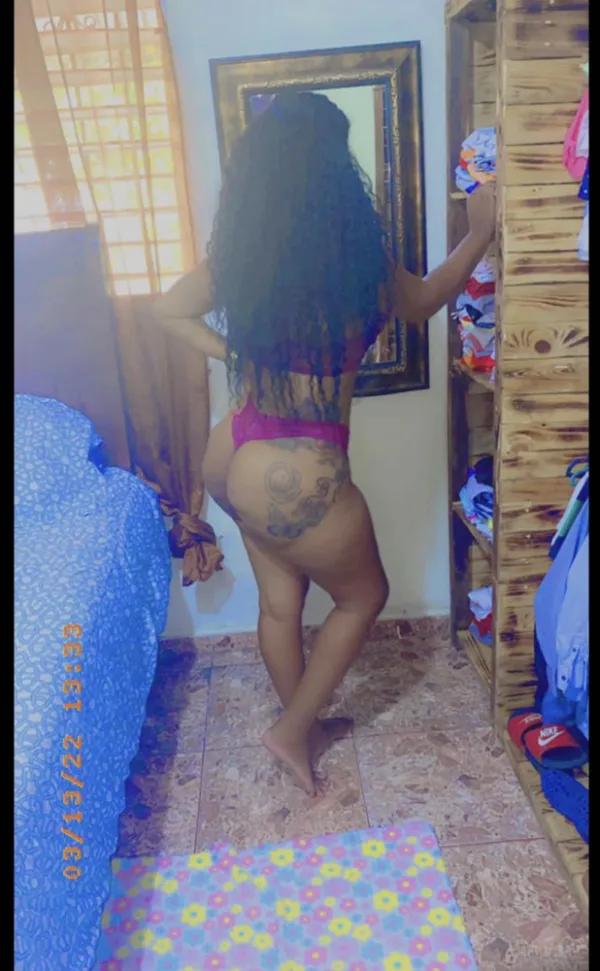 La Bonita Avatar Bg