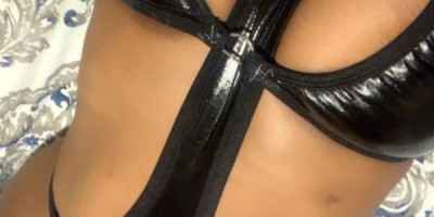 Sexy Dougla girl here to fulfill your every fantasies!!!