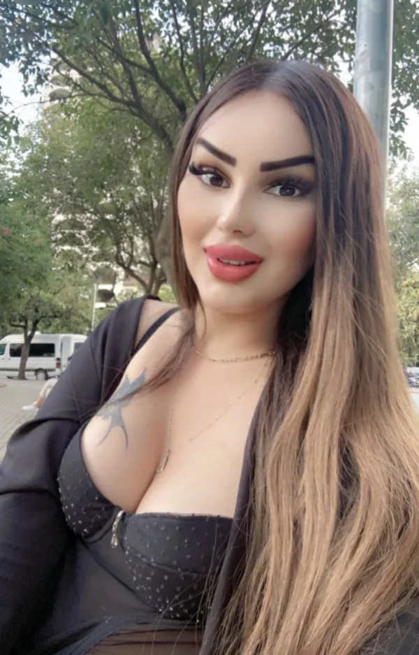 Ayla Avatar Bg
