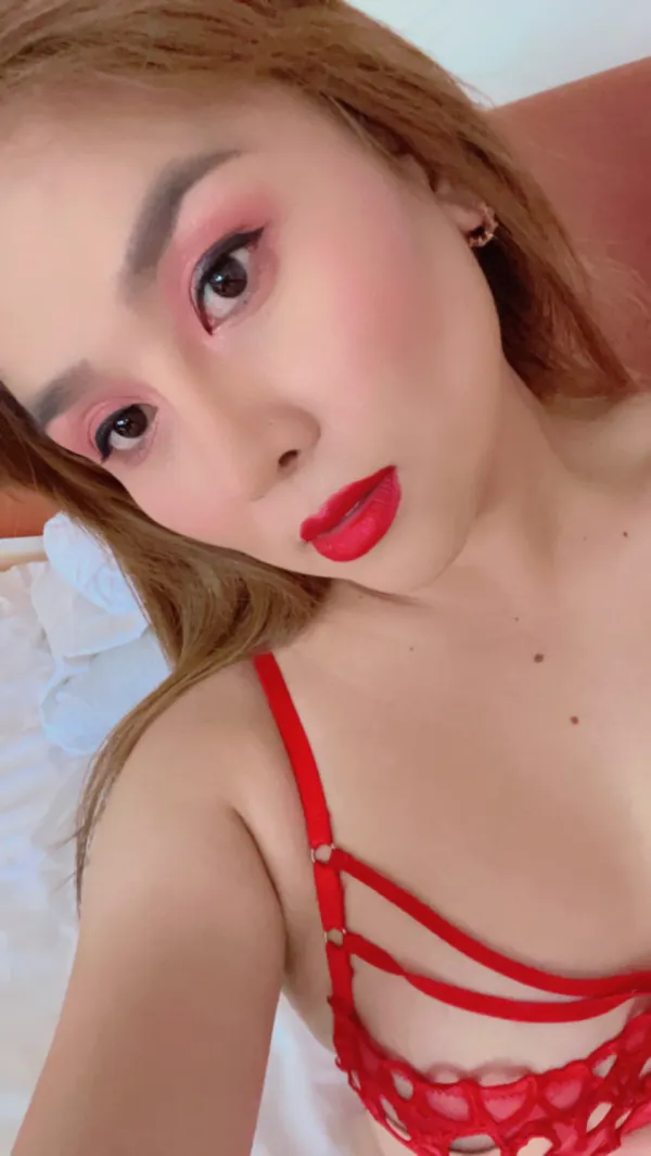 JapaneseAndrea Avatar Bg
