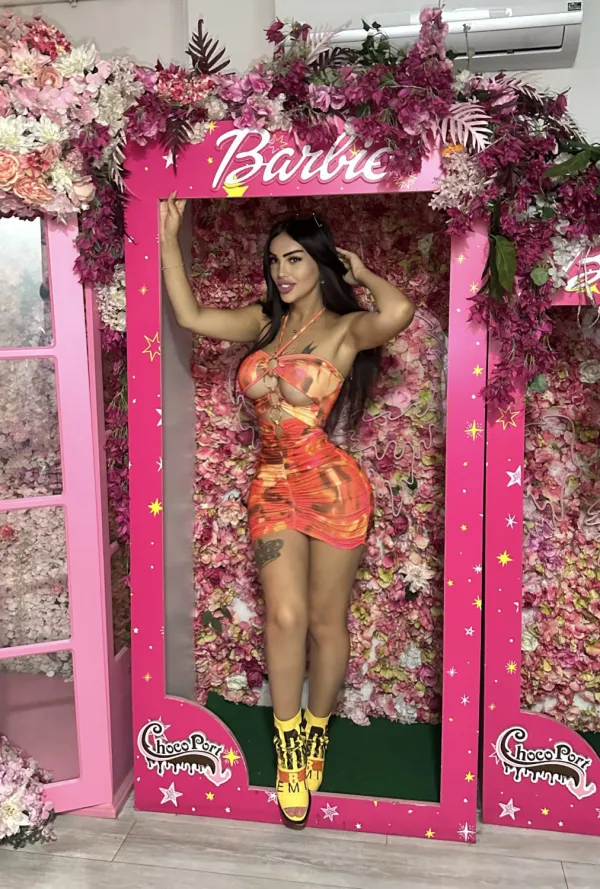 Ayla Avatar Bg