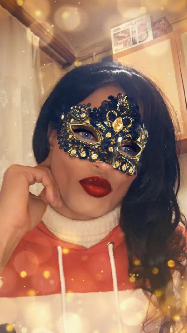 Meliza Trans Avatar Bg