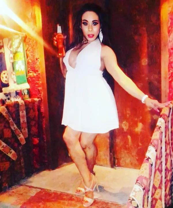 Leydy Laura Avatar Bg