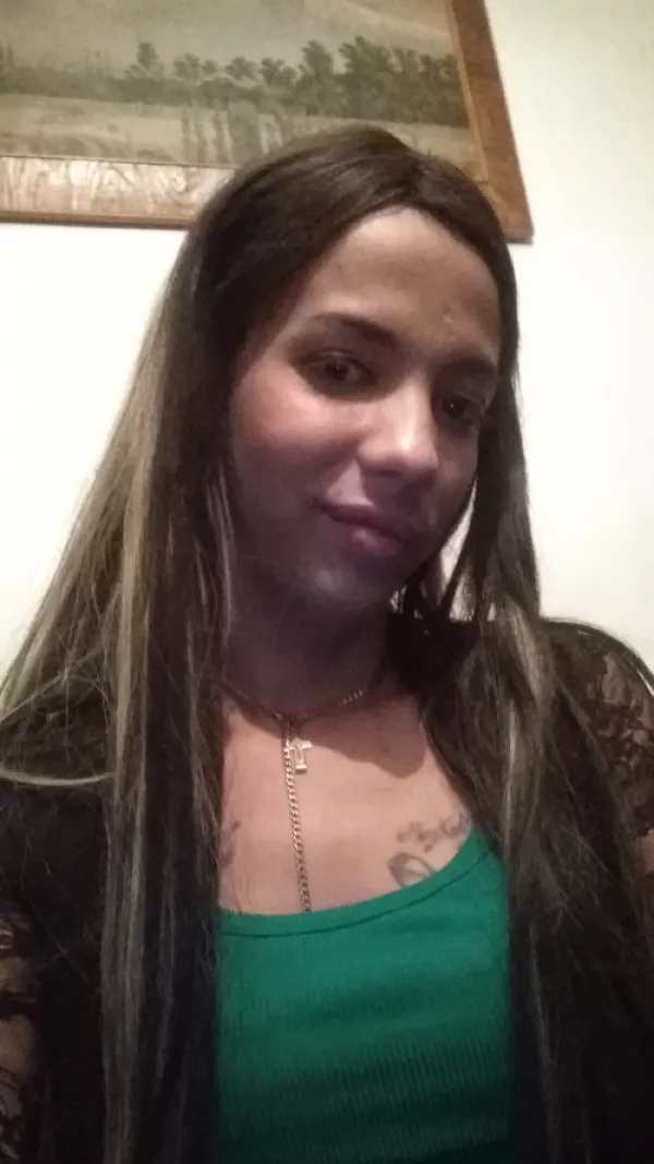 Leydis Avatar Bg