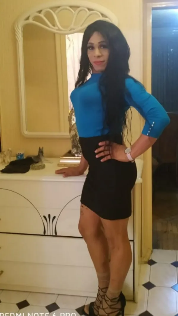 Yeny Avatar Bg