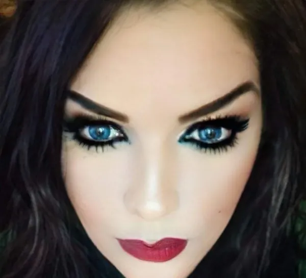 Amanda Avatar Bg