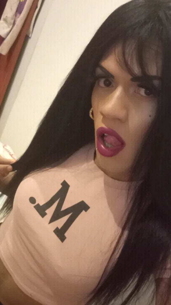 Katerine Avatar Bg