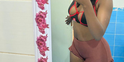 Toda boa corpinho de boneca sensualidade acima da média
