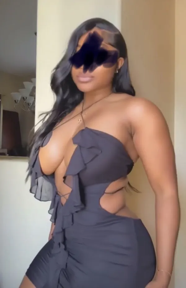 Débora Avatar Bg