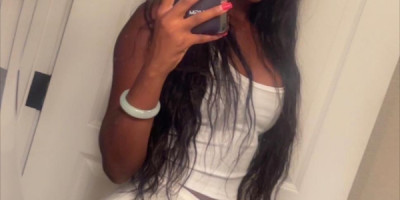 Uma puta gostosa angolana ao seu dispor venha saborear