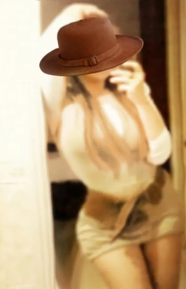 Sarita Avatar Bg