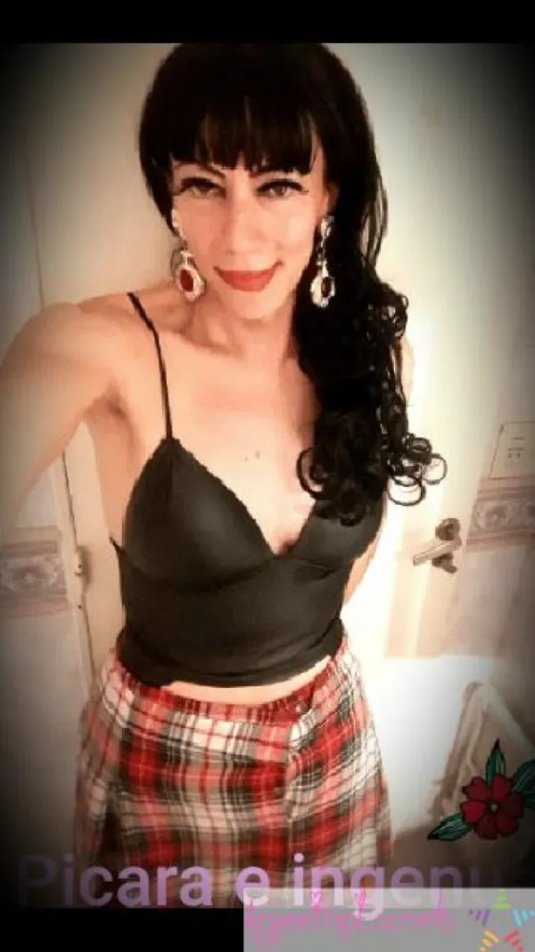 Heidi Avatar Bg