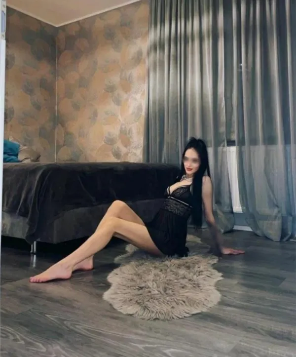 Alexandra Avatar Bg