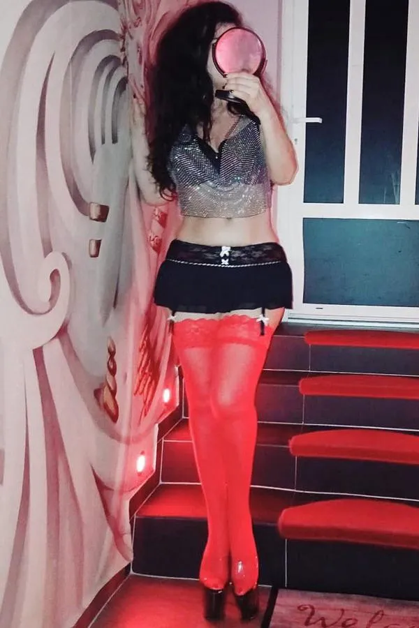 LACHICA Avatar Bg