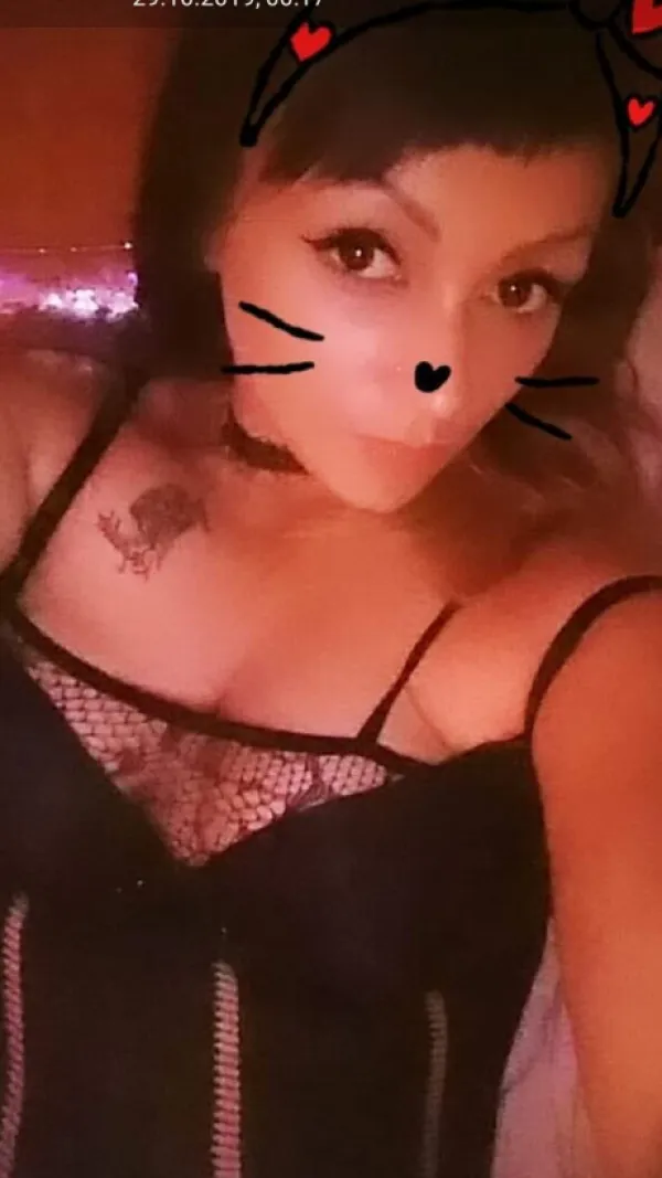 Bella Bella Avatar Bg