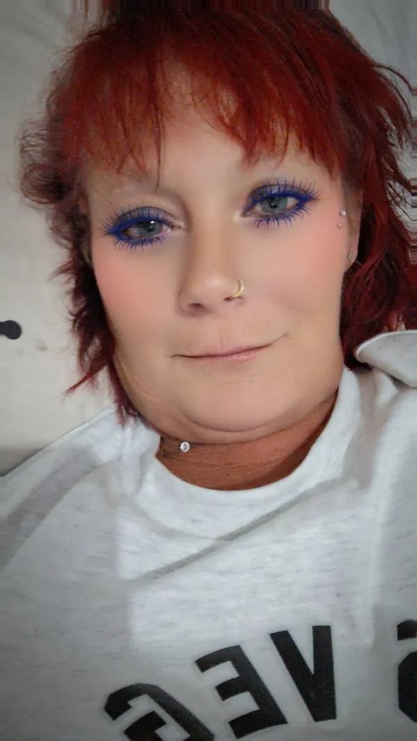 Michele Avatar Bg