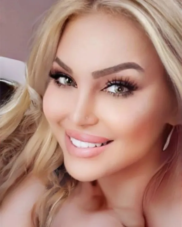 Alina Avatar Bg