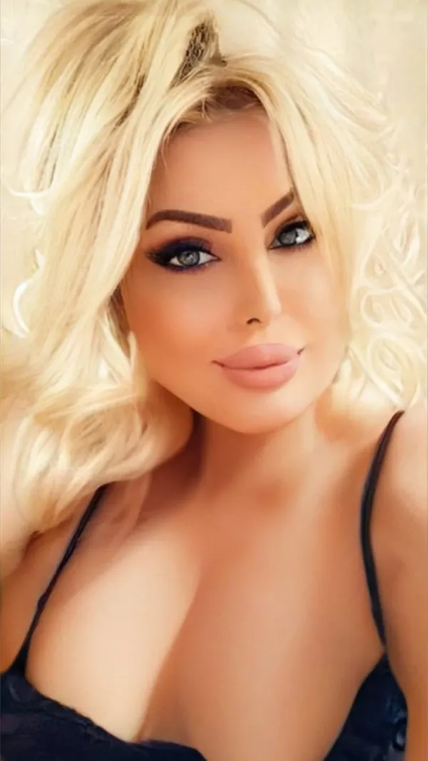 Alina Avatar Bg