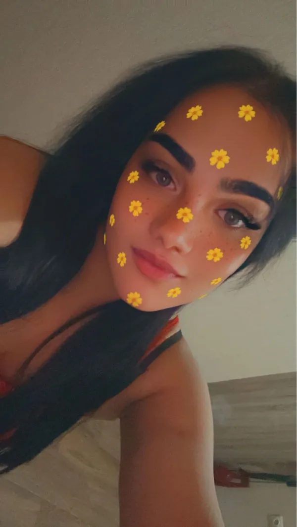 Elina Avatar Bg