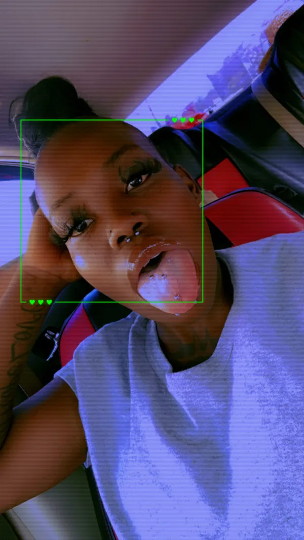 Chrissy Avatar Bg