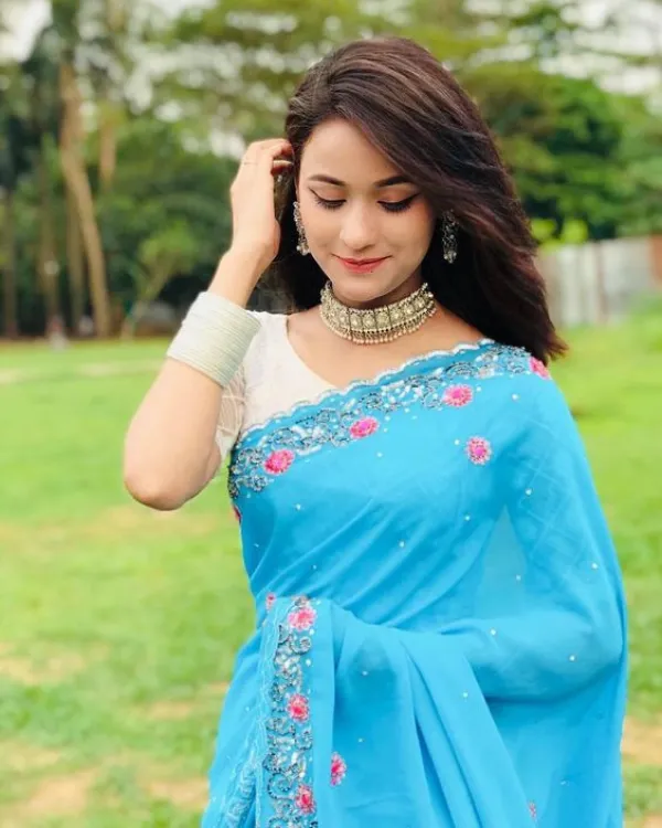 Sonali Avatar Bg