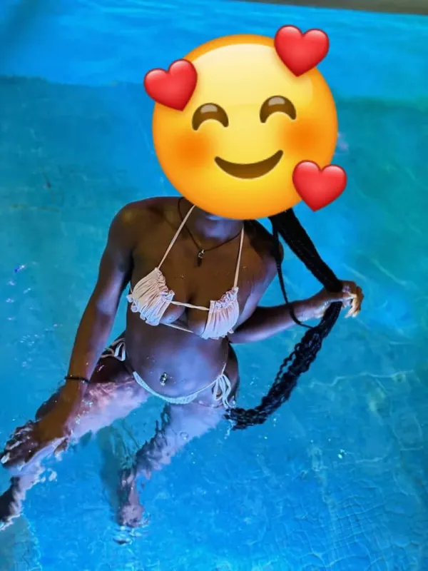 Tifani Avatar Bg