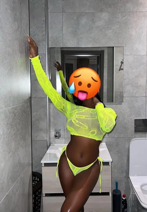 Bebe Aisha Avatar Bg