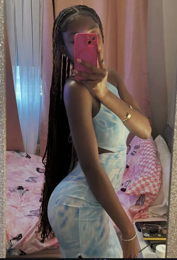 Khyaly Avatar Bg