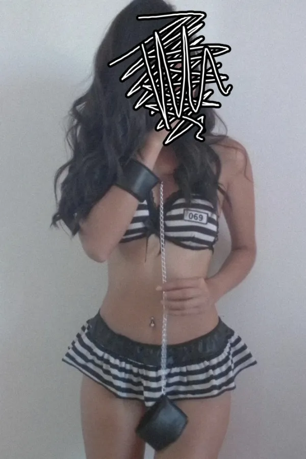 Carlita Avatar Bg