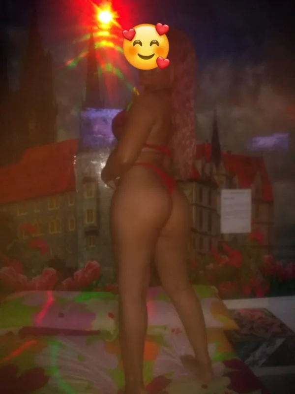 Sabrina Avatar Bg