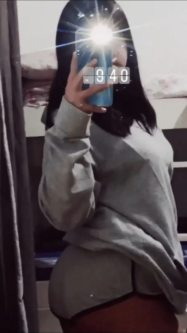 Camila Avatar Bg