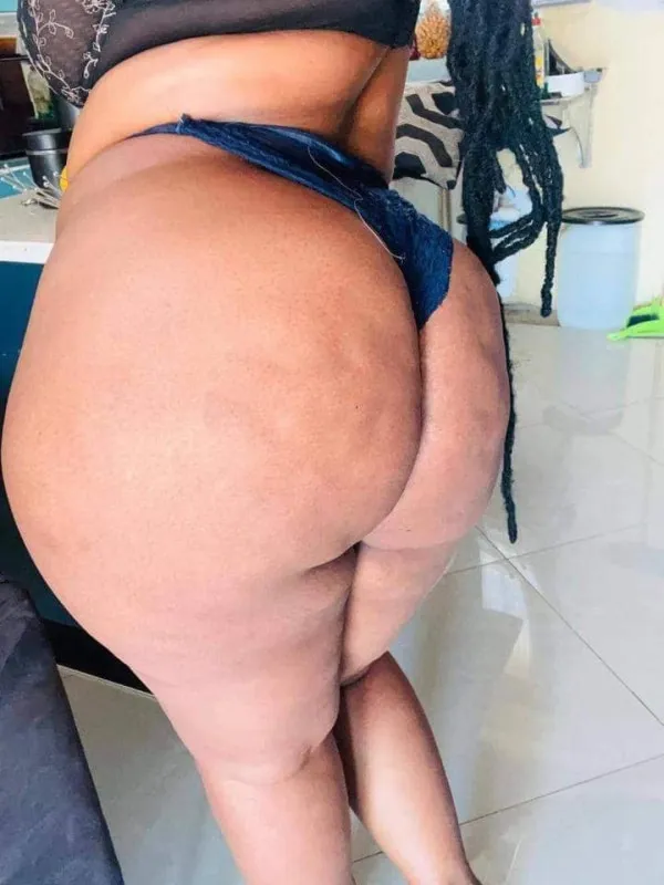 Thickums Avatar Bg