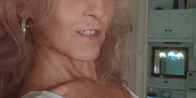 Super Belle sexy gorge profondes talents rechercher