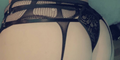 Belle blonde très chaude te reçois pour un moment sensuelle et torride xxx