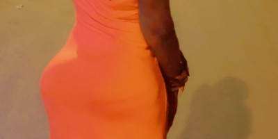 Travestie sexy disponible pour vos plans de baise sans tabou propre et très discret