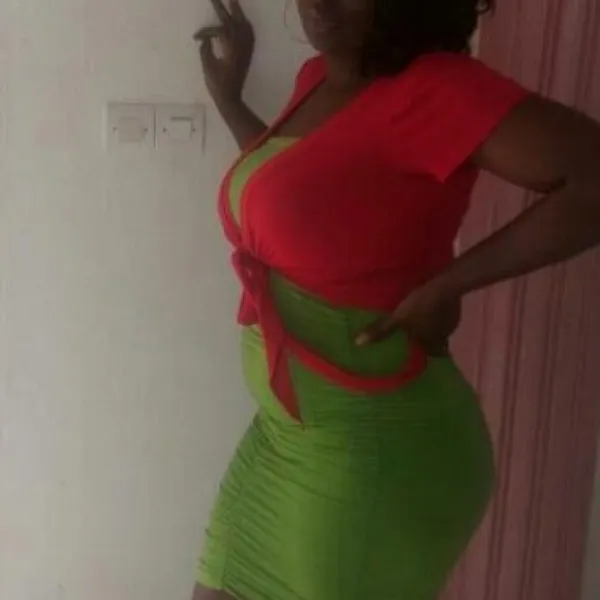 Viviane Avatar Bg