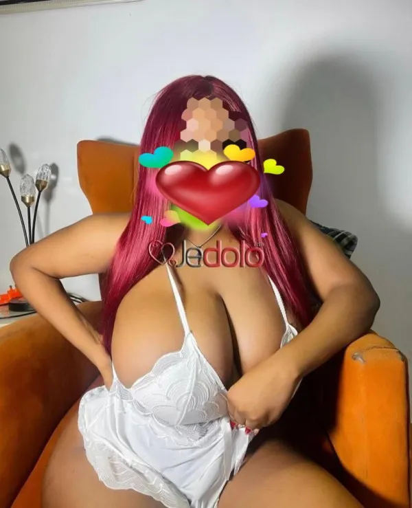 Miss Lolo Avatar Bg