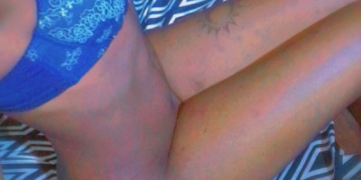 Ta petit fille sauvage bonne a baisé une petite skinny