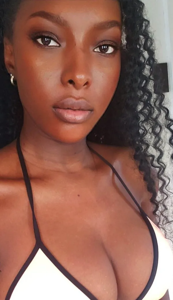 Ebony Joane Avatar Bg