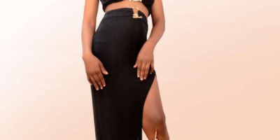 Pretty like babe gorgeous beautiful curious and eager to satisfy ur desires.