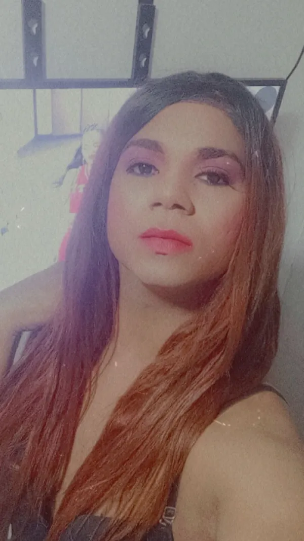 Camila Avatar Bg