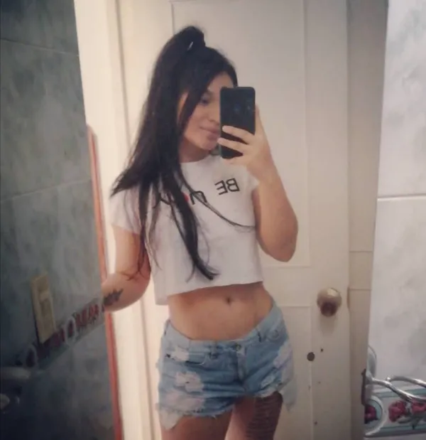 Yeimi Avatar Bg