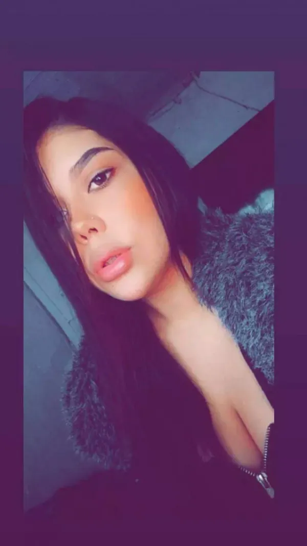 Sara Avatar Bg