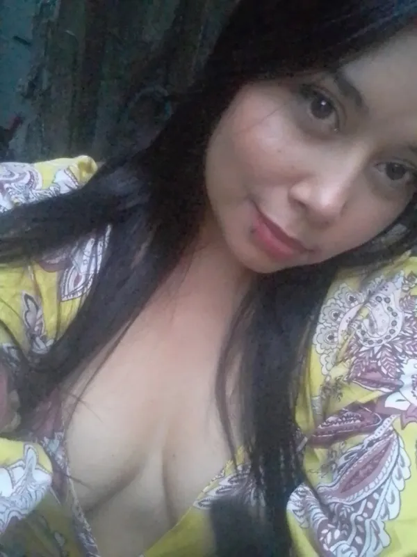 Clara Avatar Bg