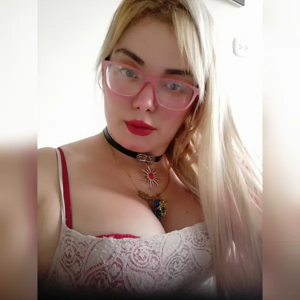 Andrea Avatar Bg